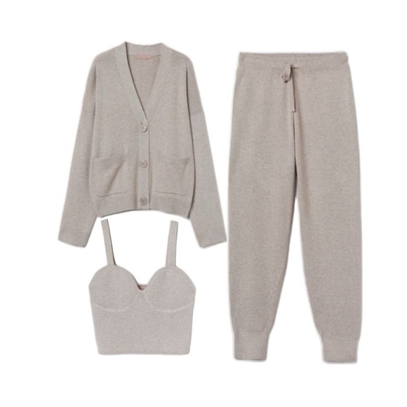 H&M Sweaters - Three piece Sweater set